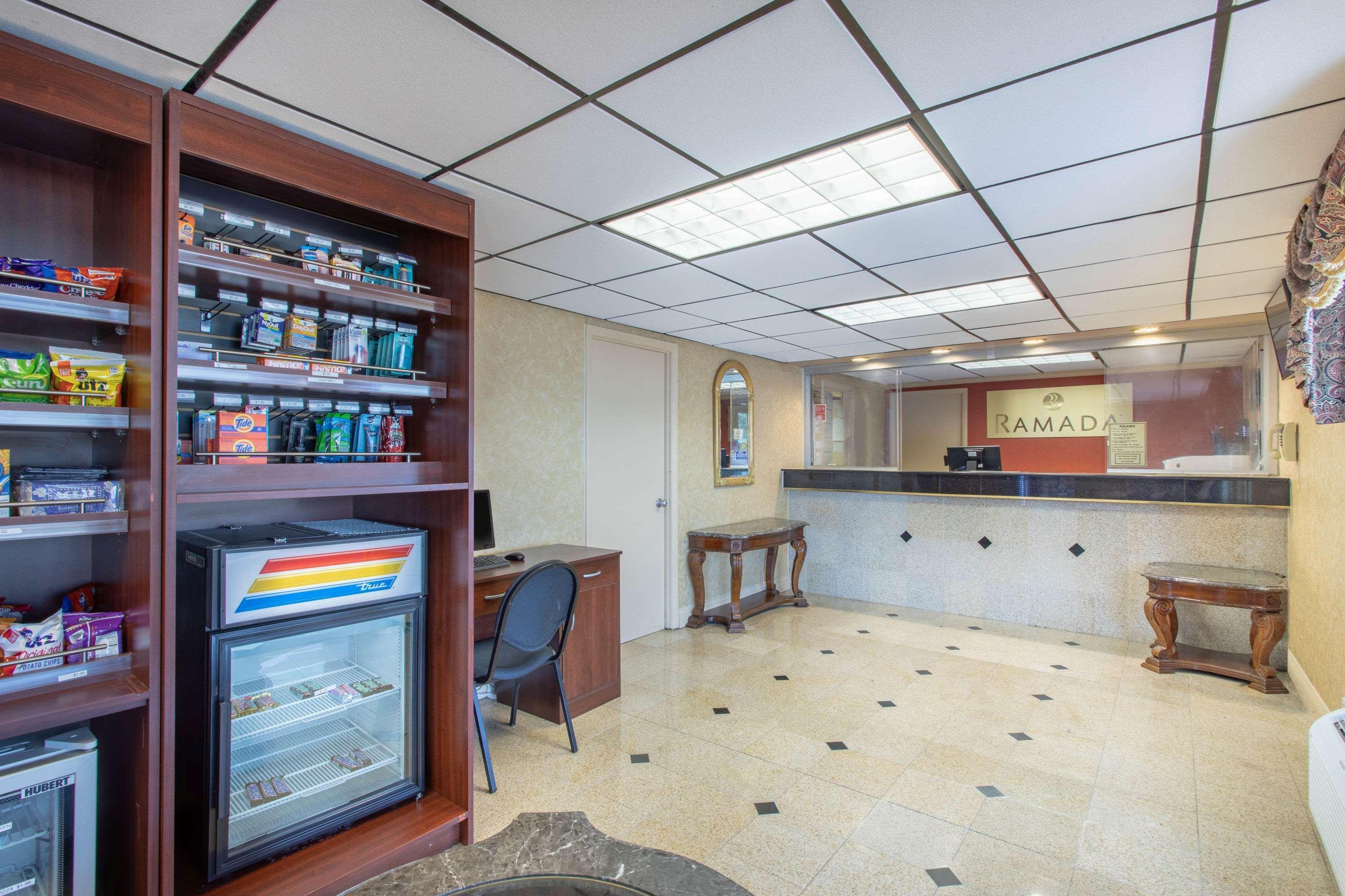 Ramada Limited Cockeysville Eksteriør bilde